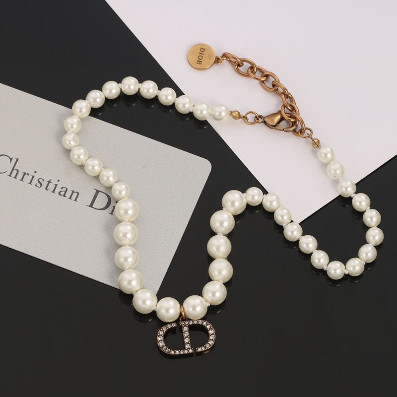 chr1st1an D10r necklaces